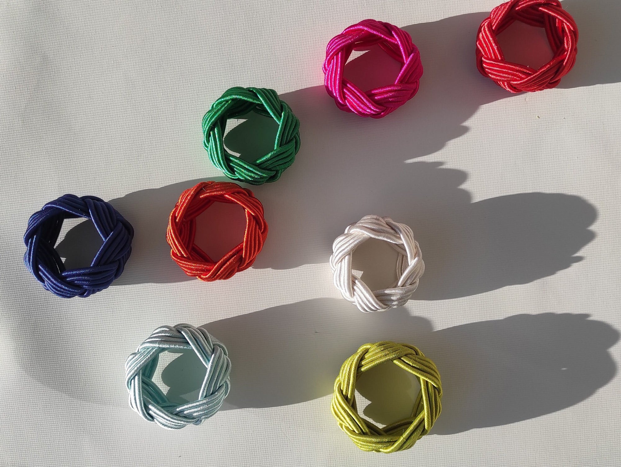 Colorful Rayon Knot Napkin Ring, Rustic Handmade Napkin Holder, Wedding Napkin Rings, Turks Head Style Rustic Napkin Holders