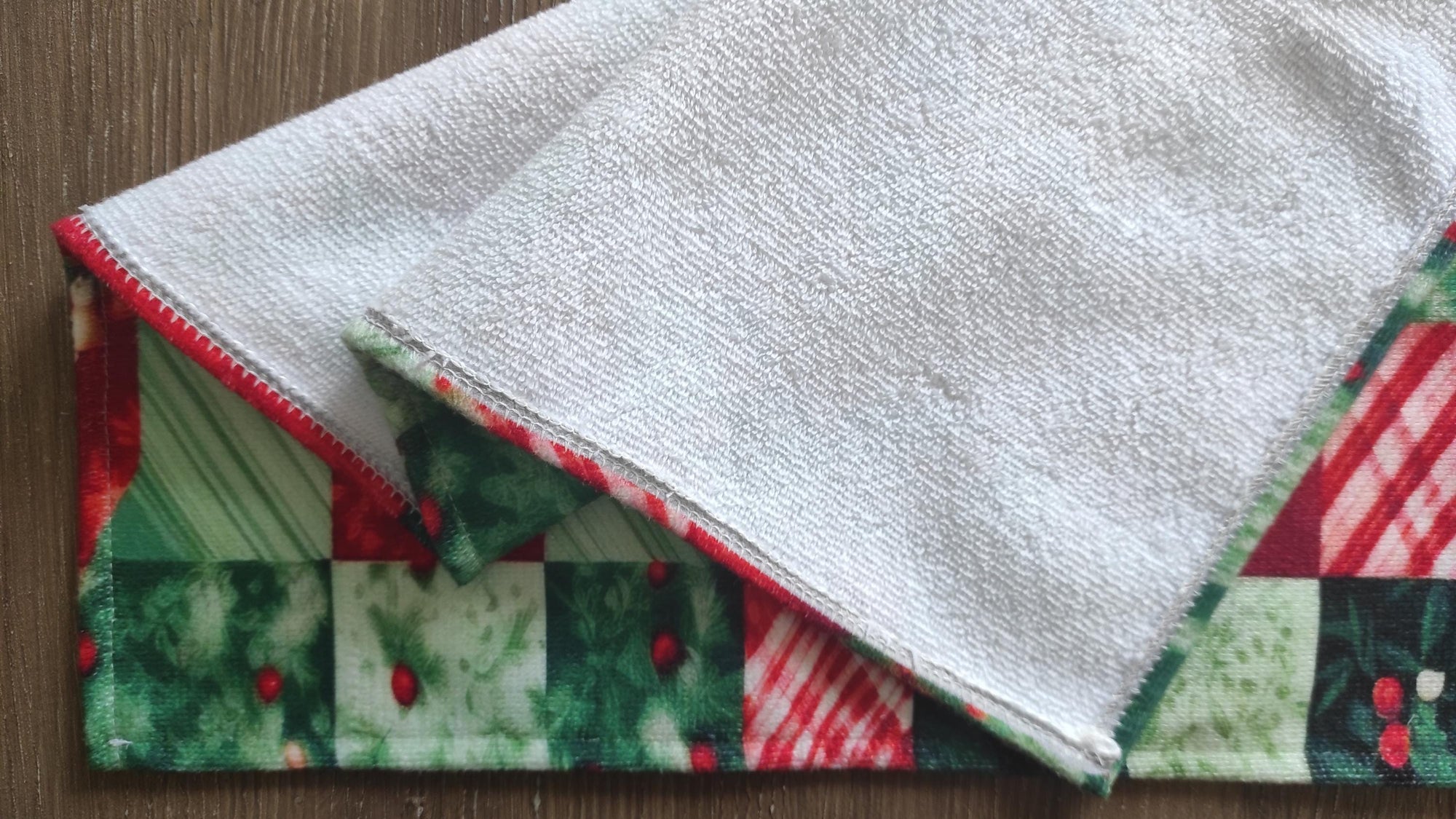 Cute Easter Decorative Tea Towel, Easter Bunny Dish Towel, Easter Fingertip Towels, Bunny Kitchen Towels, Cute Easter Bunny Tea Towels