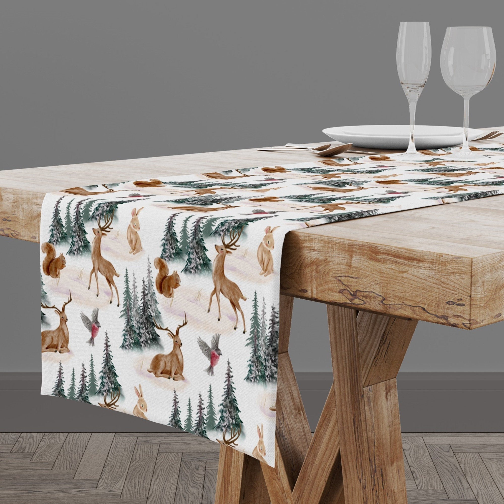 Christmas Table Runner, Holly Table Runner, Xmas Table Runner, Christmas Party Table Runner, Christmas Gift