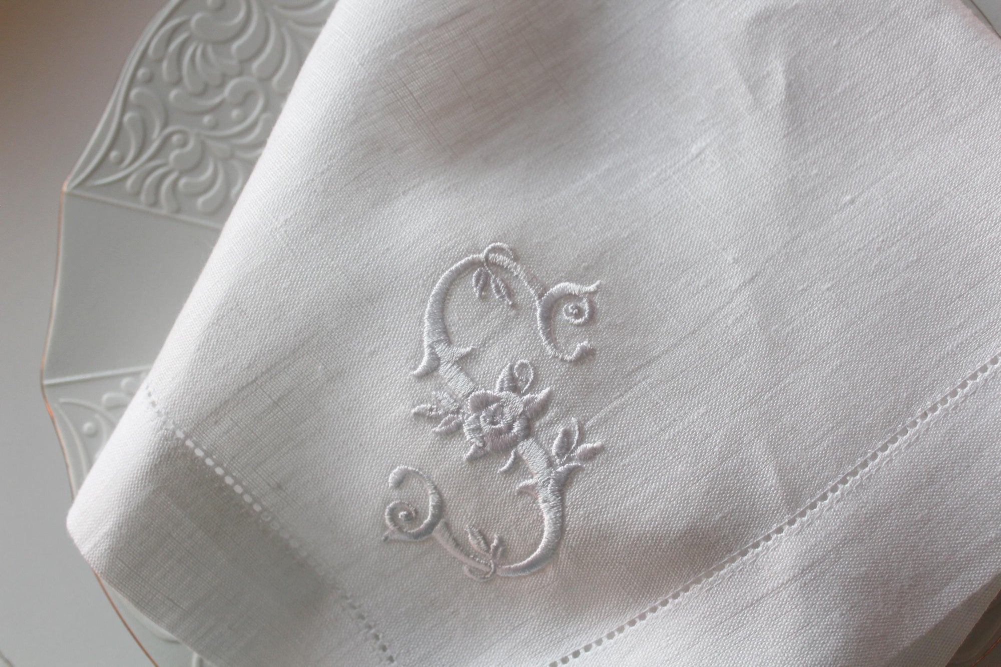 Custom Linen Napkins, Letter Monogrammed Linen Napkins, Wedding Monogrammed Napkins, Wedding Napkins, Personalized Linen Napkins