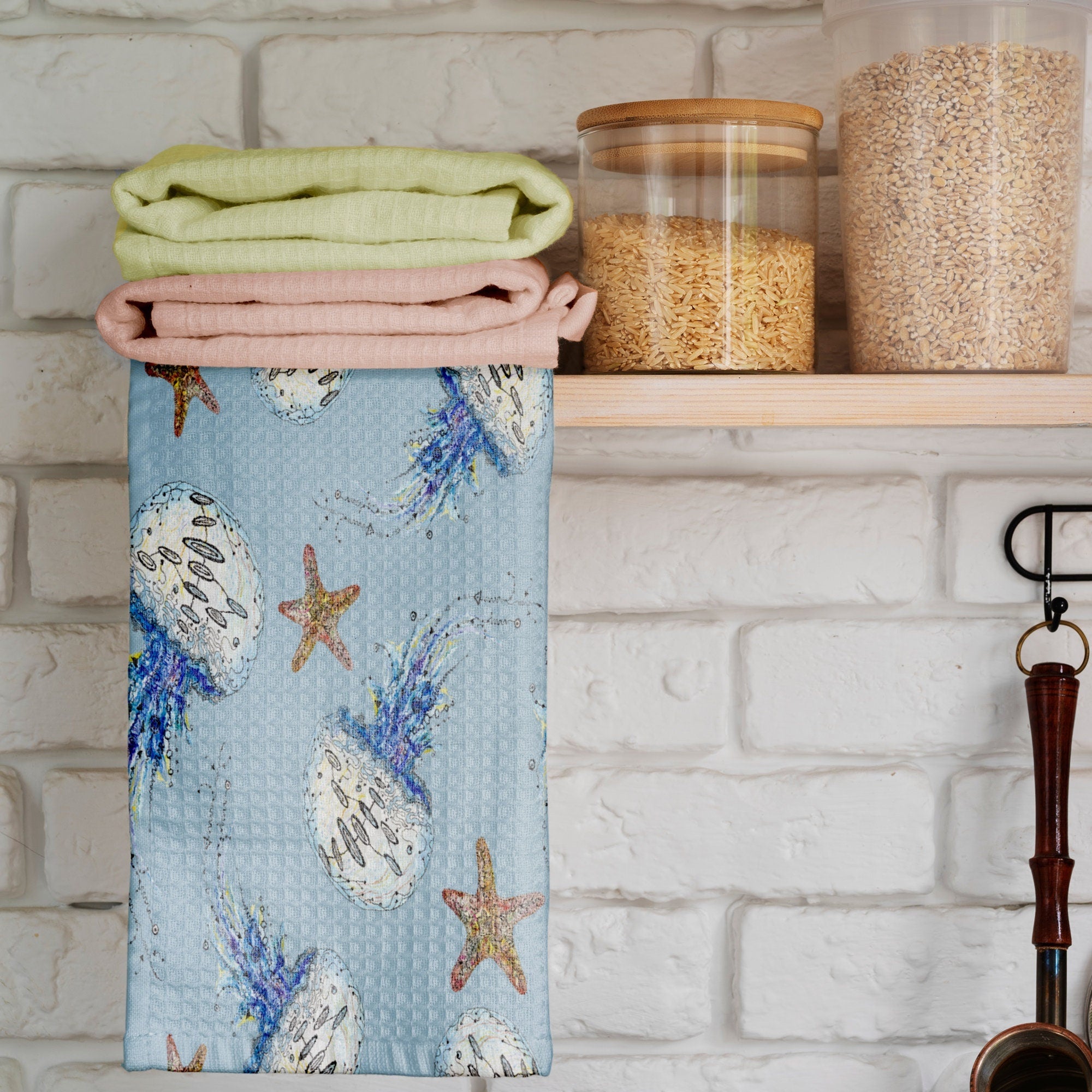 Nautical Tea Towels, Crab Patterned Kitchen Towel, Marine Dish Towels, Sailor Printed Hand Towel, Sea Life Kitchen Towels, Ocean Tea Towels