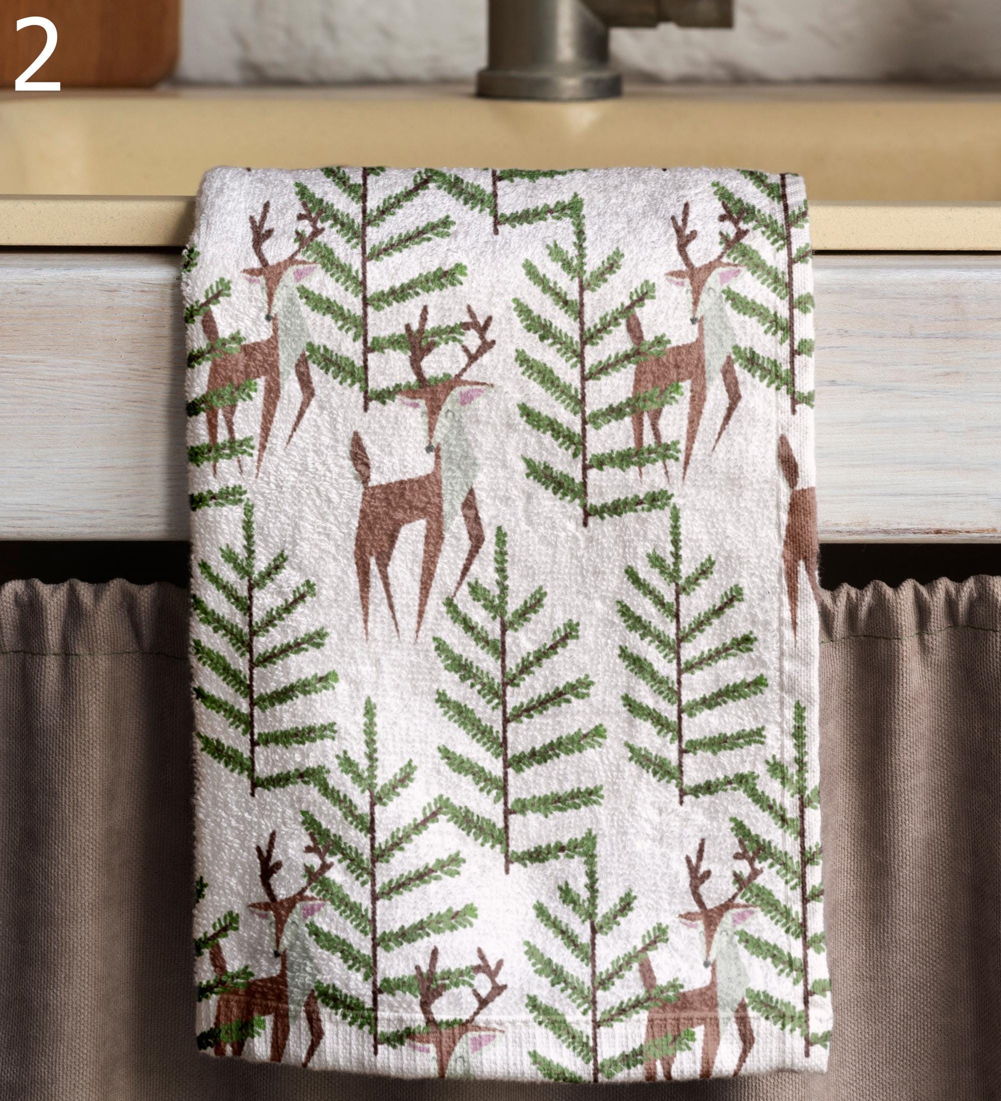 Mery Christmas Hand Towels, Xmas Reindeer Tea Towels, Holly Deer Dish Towels, Christmas Kitchen Decor Dish Towel, Noel Kitchen Towels