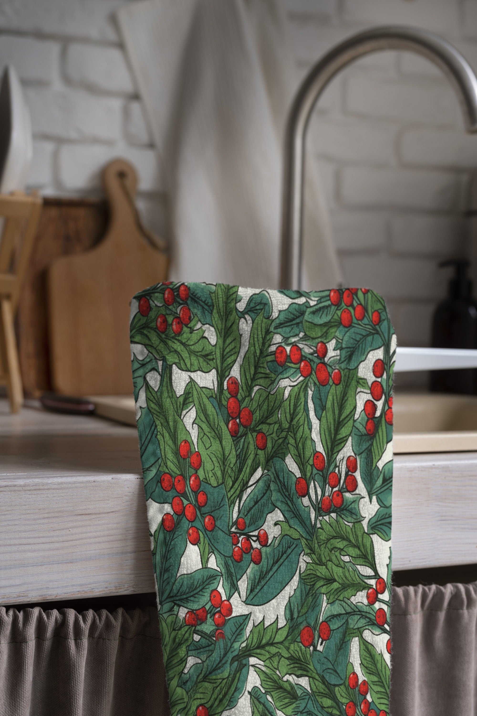 Christmas Berry Tea Towels, Xmas Dish Towel, Christmas Kitchen Decor Towel, Holly Kitchen Hand Towel,  Christmas Kitchen  Decor Dish Towel
