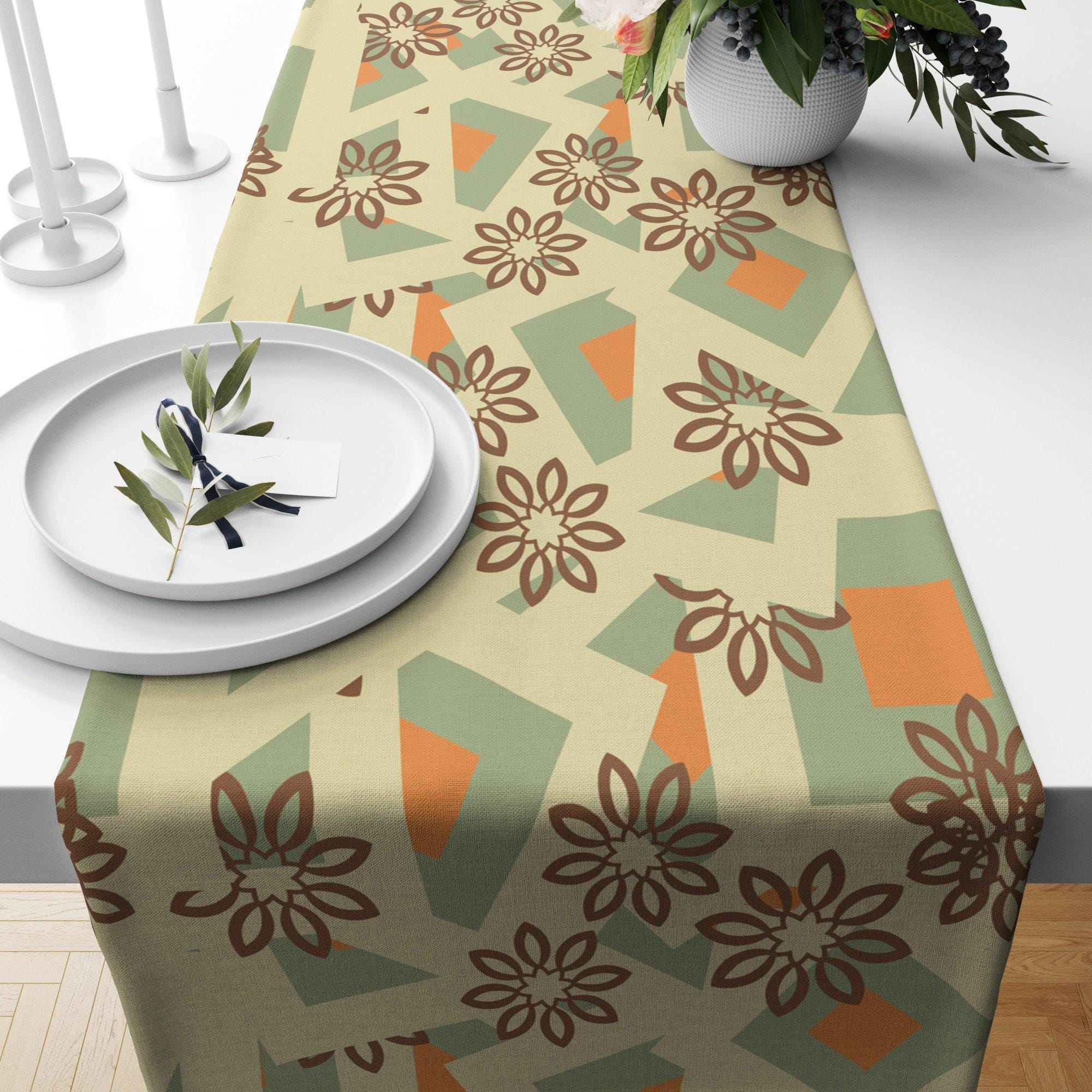 Orange Mid Century Modern Table Runner, Retro Table Runner, Mcm Table Runner, Retro Party Table Decor, 70s Table Decor, 80s Table Runners