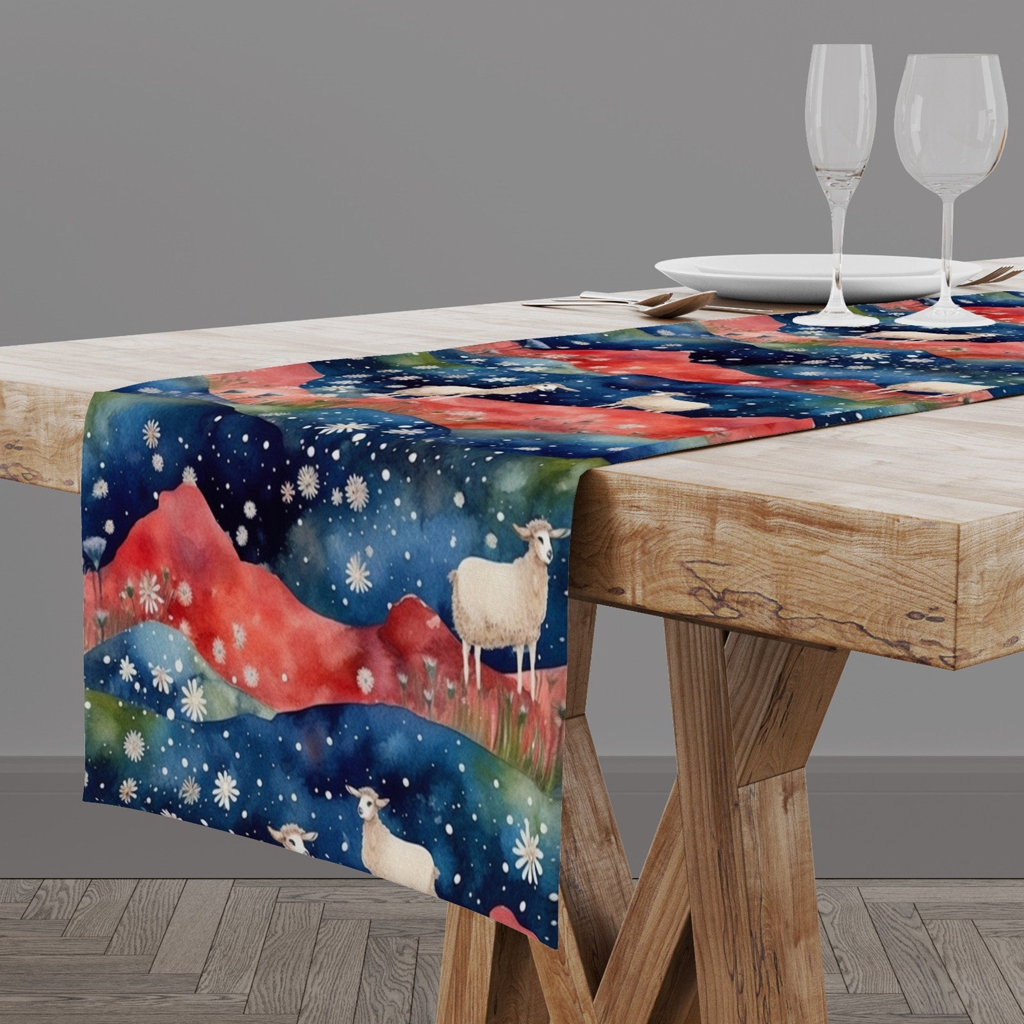 Christmas Table Runner, Holly Table Runner, Xmas Table Runner, Christmas Party Table Runner, Christmas Gift
