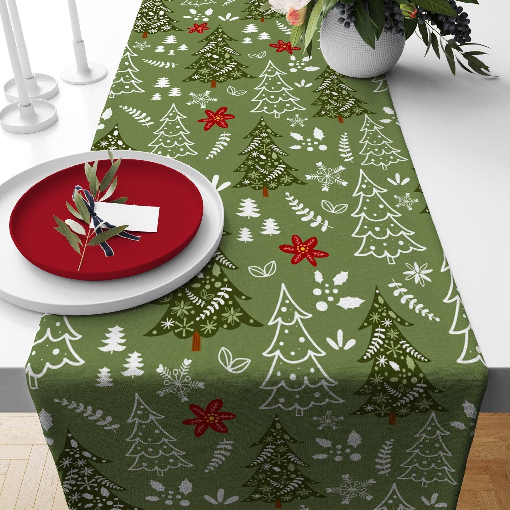 Christmas Table Runner, Holly Pine Tree Table Runner, Xmas Table Runner, Christmas Party Table Runner, Christmas Gift, Christmas Table