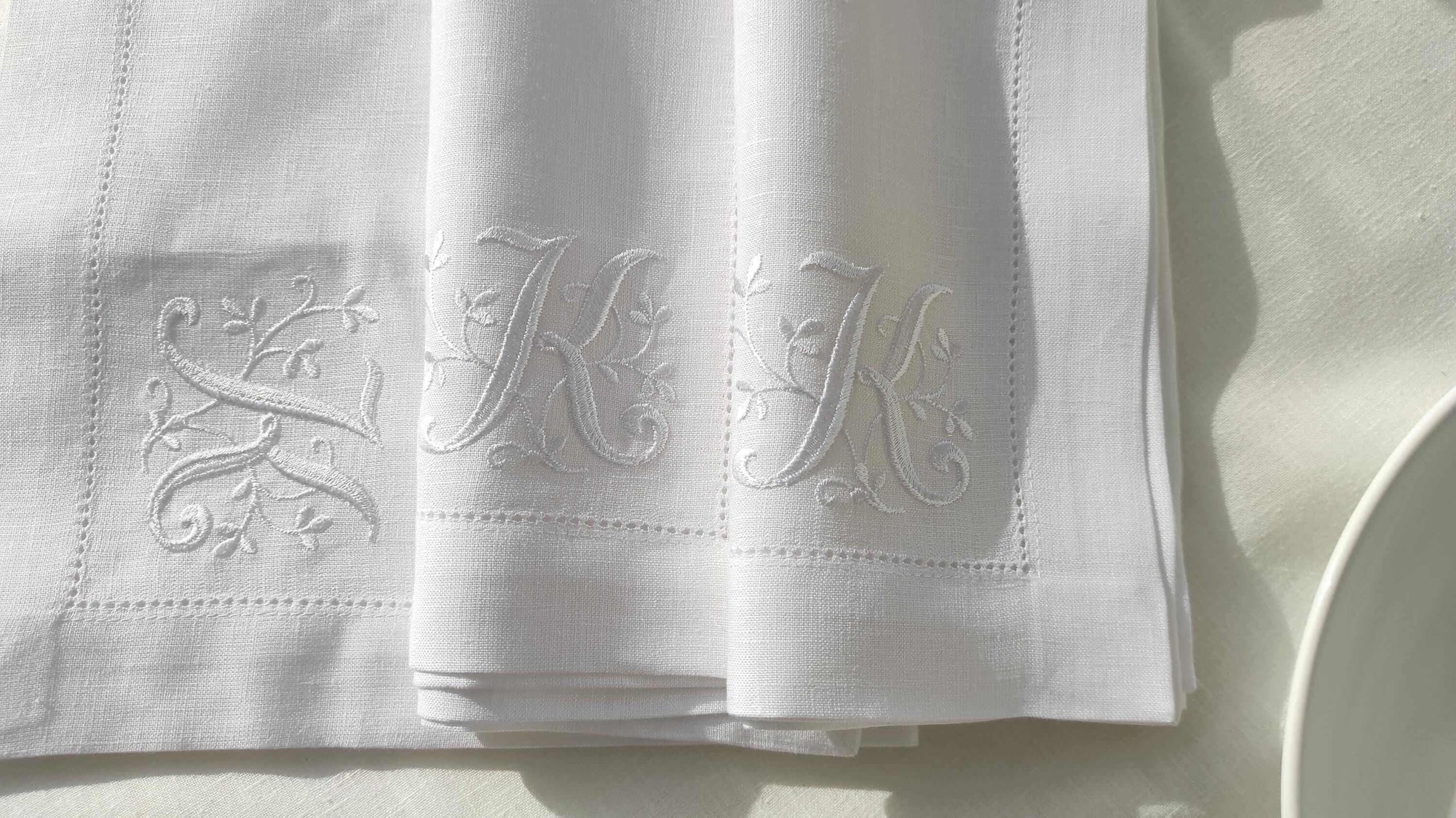 Monogrammed Linen Napkins, Personalized Linen Napkins, Custom Linen Napkins, Letter Monogrammed Linen Napkins, Wedding Monogrammed Napkins
