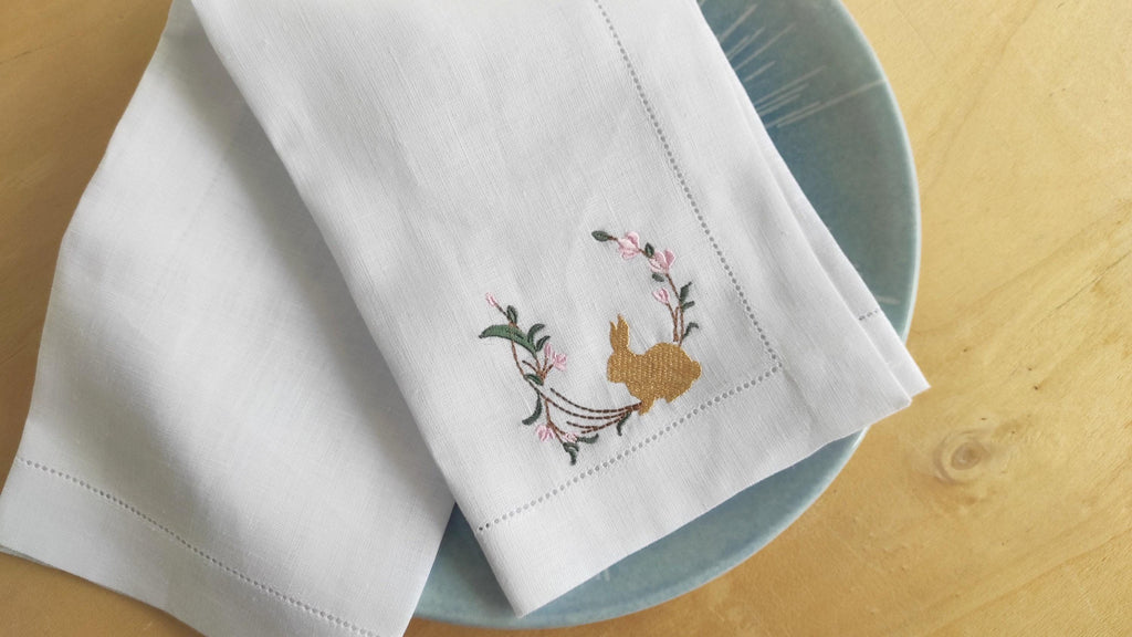 Easter Napkins, Easter Embroidered Linen Napkins, Easter Bunny Linen Napkins, Peter Rabbit Easter Linen Napkins, Easter Party Napkins