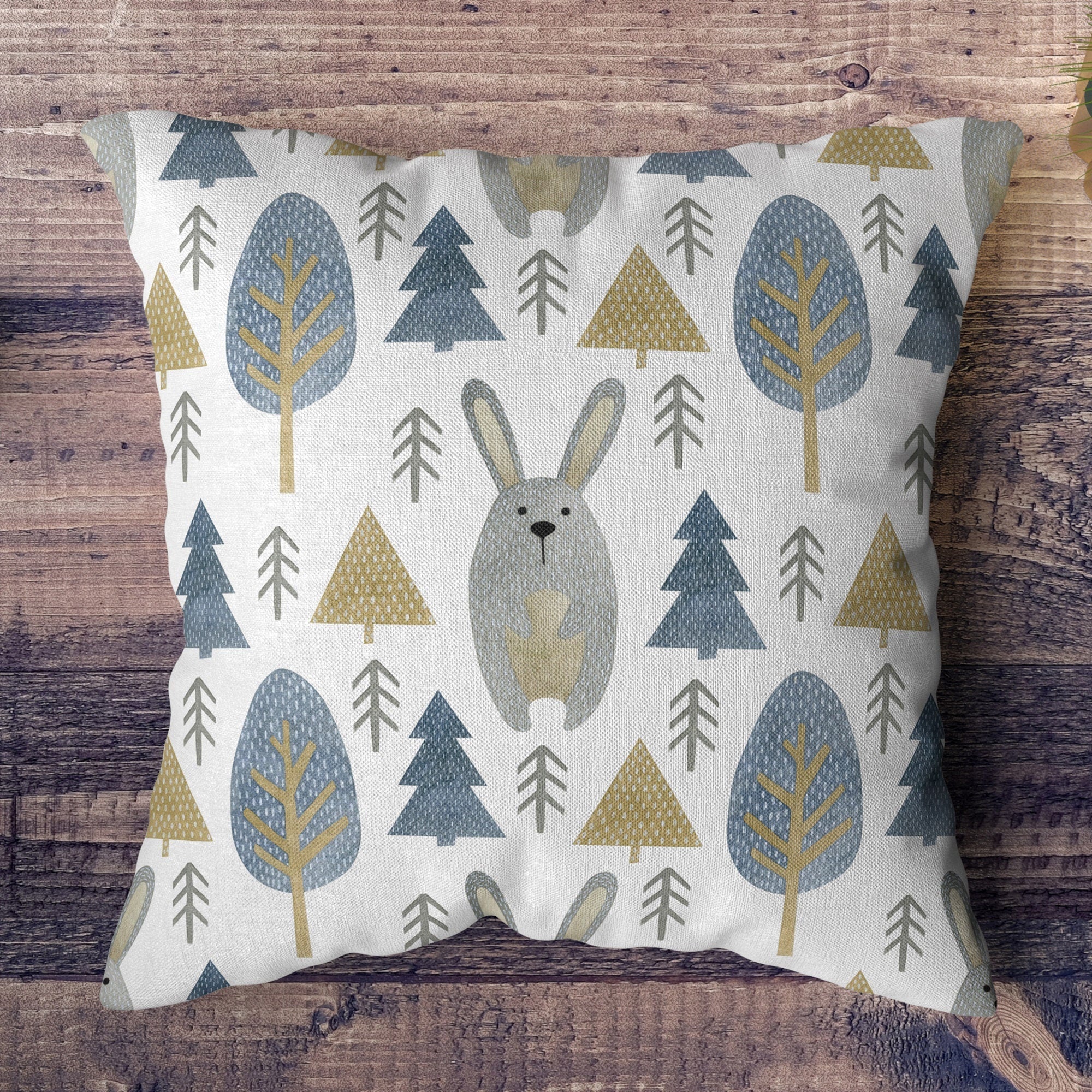 Scandinav Winter Cushion Cover, Xmas Winter Animals Scandinav Pillow Cover, Holly Winter Pillow Cover, Christmas Scandinav Pillow Cover