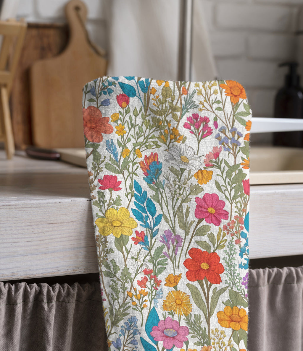 Floral Tea Towels, Wildflowers Dish Towel, Spring Flowers Towel, Wildflowers Hand Towel, Wildflowers Kitchen Towel
