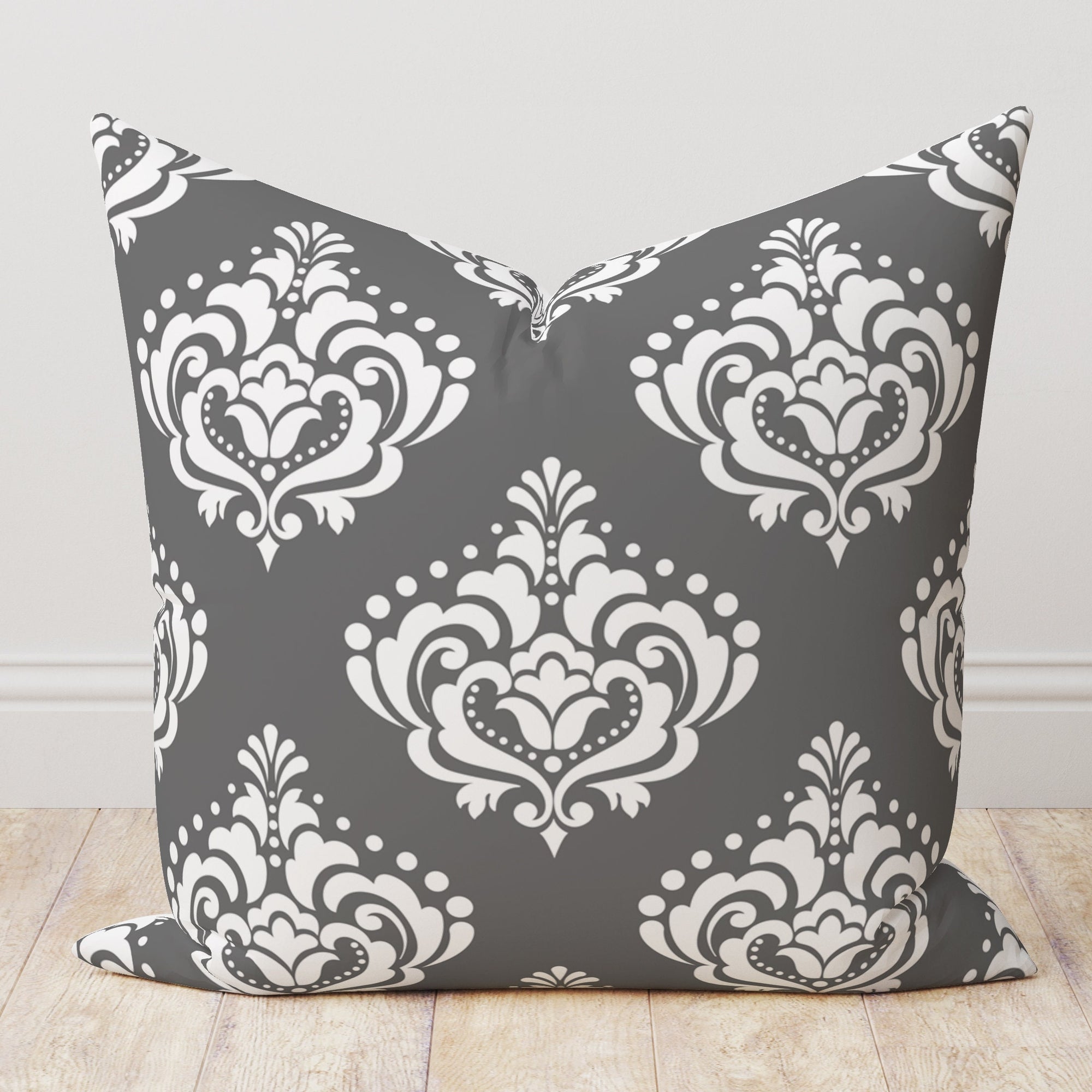 Modern Vintage Floral Pillow Cover, Country Farmhouse Vintage Grey Floral Cushion Cover, Grey Pillow Covers 18x18, Grey Throw Pillows