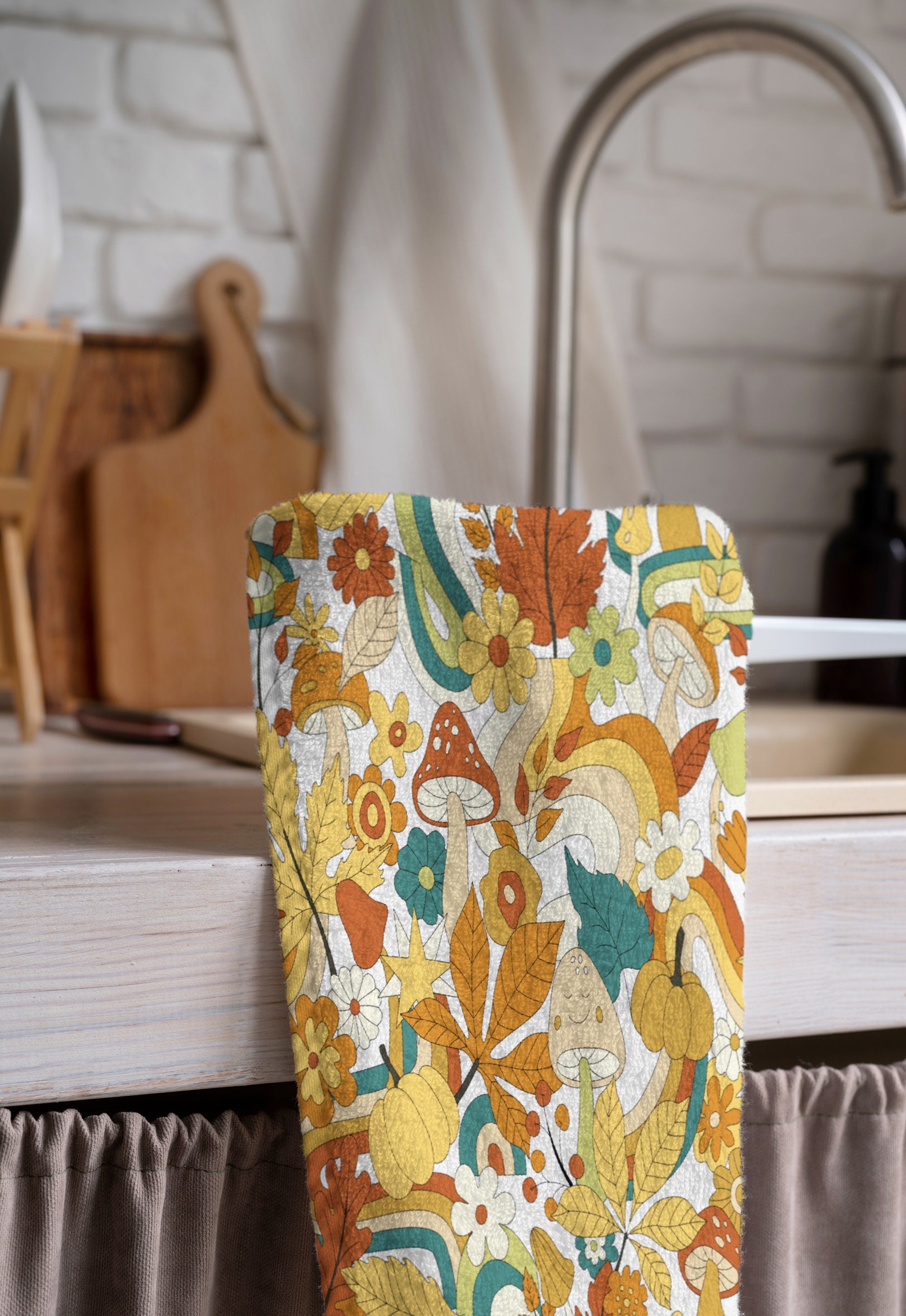 Autumn Leaves Tea Towels, Fall Tea Towel, Autumn Kitchen Decor, Kitchen Hand Towel, Thanksgiving Kitchen Table Decor Tea Towel