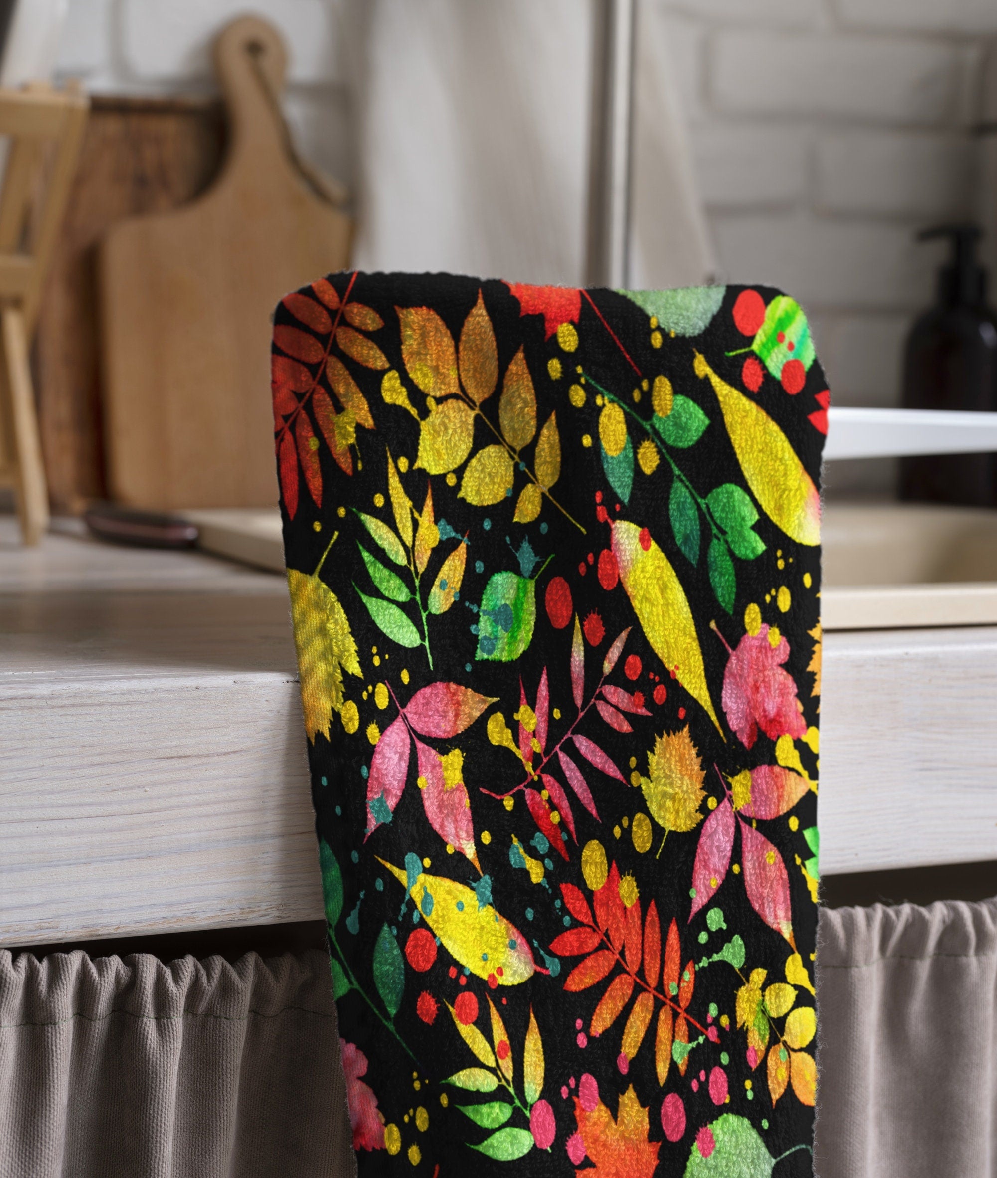 Autumn Kitchen Hand Towel, Fall Leaves Tea Towels, Autumn Tea Towel, Autumn Kitchen Decor, Thanksgiving Kitchen Table Decor Tea Towel