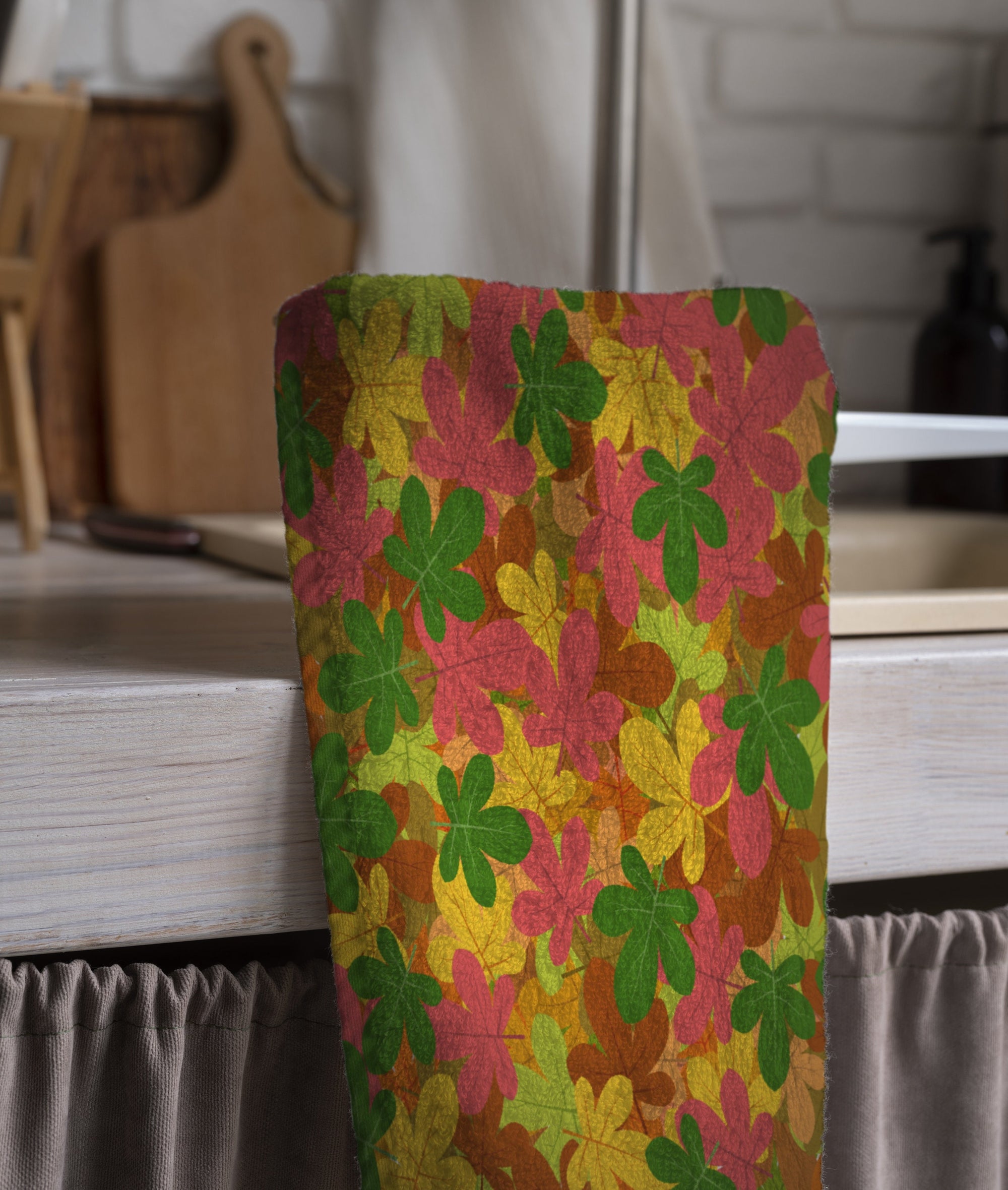 Autumn Kitchen Hand Towel, Fall Leaves Tea Towels, Autumn Tea Towel, Autumn Kitchen Decor, Thanksgiving Kitchen Table Decor Tea Towel