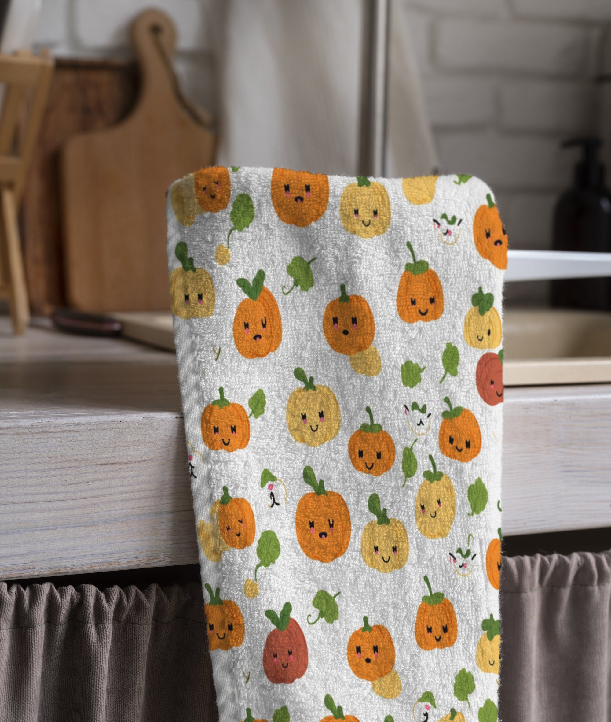 Autumn Tea Towels, Thanksgiving Tea Towels, Autumn Sunfllower Tea Towels, Fall Kitchen Hand Towel, Thanksgiving Pumpkin Tea Towel