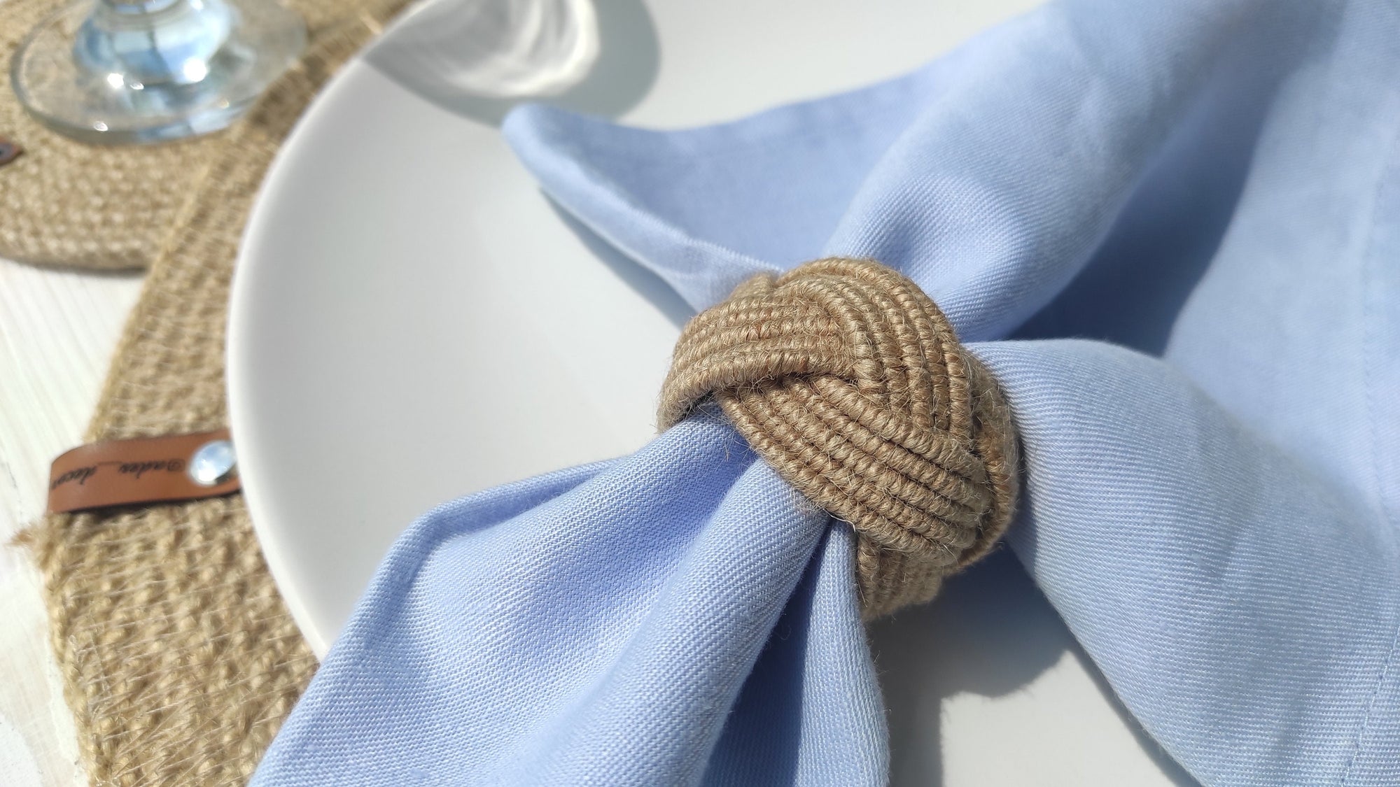 Jute Rope Napkin Ring, Braided Rustic Rope Napkin Ring, Farmhouse Handmade Sailor Knot Napkin Holder, Natural Jute Burlap Napkin Ring