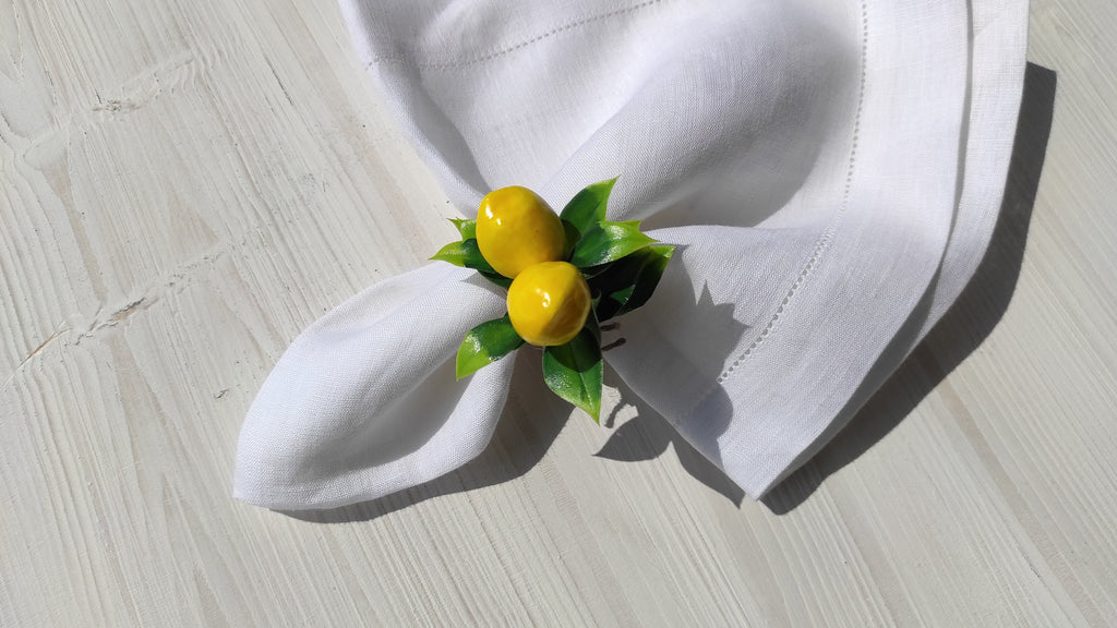 Artificial Lemon Napkin Ring, Farmhouse Lemon Napkin Rings, Faux Lemon Napkin Holders, Summer Garden Parties Lemon Napkin Rings