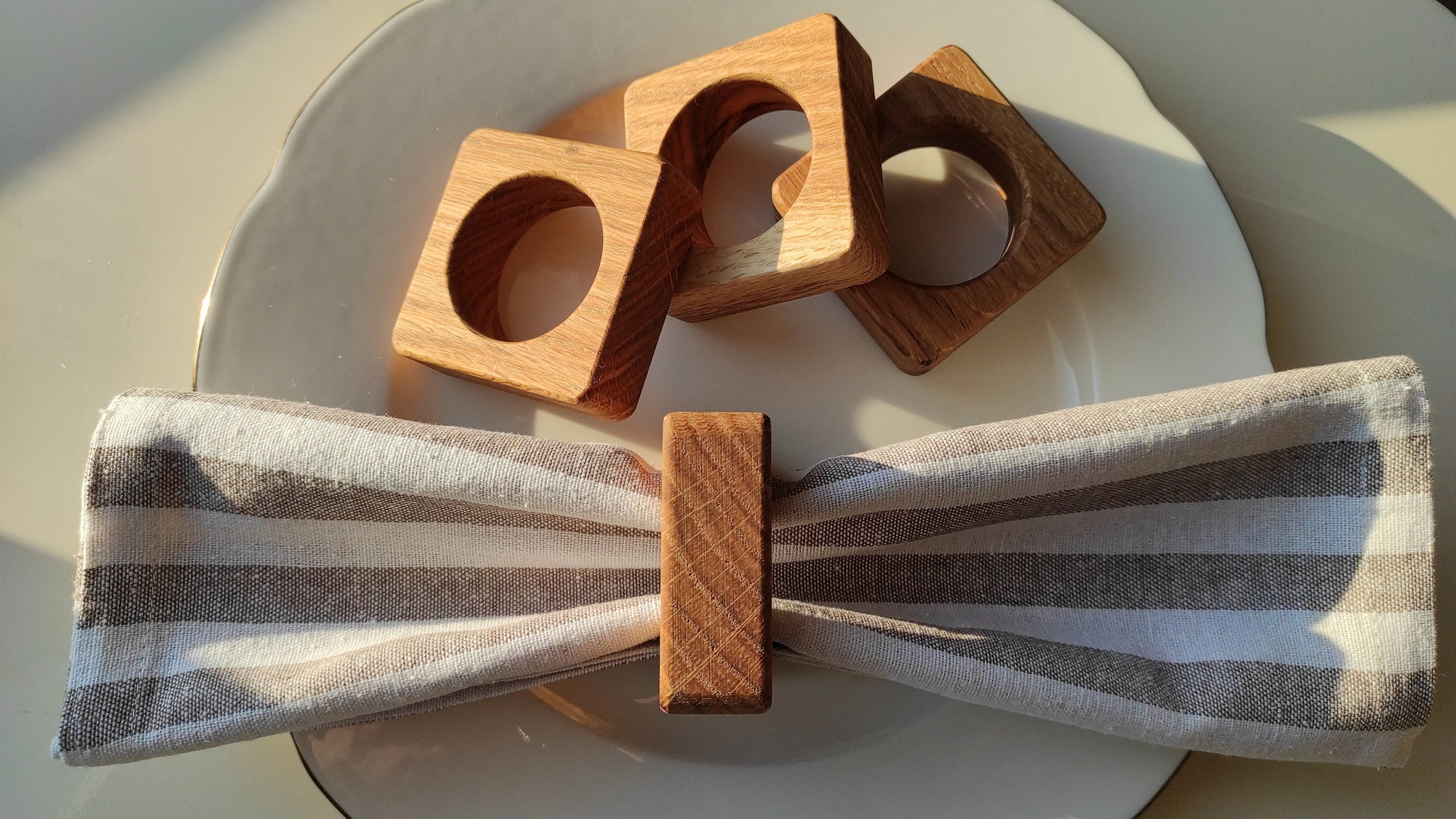 Wooden Napkin Ring, Square Wooden Napkin Rings, Handmade Kitchen Table Decor, Naturel Table Decor Napkin Holder, Wedding Wooden Napkin Rings