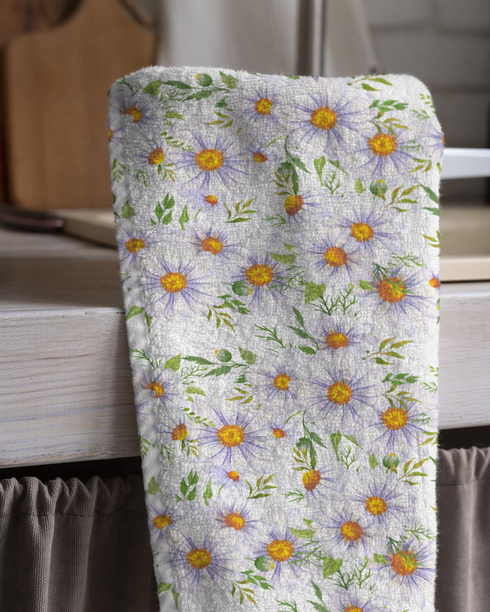 Floral Tea Towels, Daisy Flowers Dish Towel, Daisy Flowers Printed Towels, Daisy Hand Towel, Floral Kitchen Towels