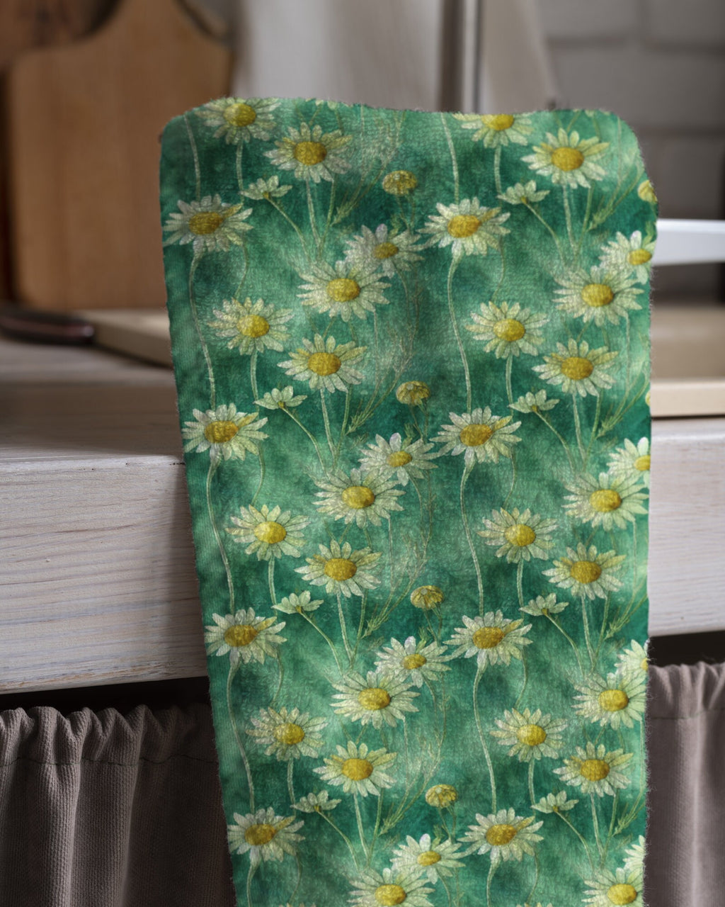 Floral Tea Towels, Daisy Flowers Dish Towel, Daisy Flowers Printed Towels, Daisy Hand Towel, Floral Kitchen Towels