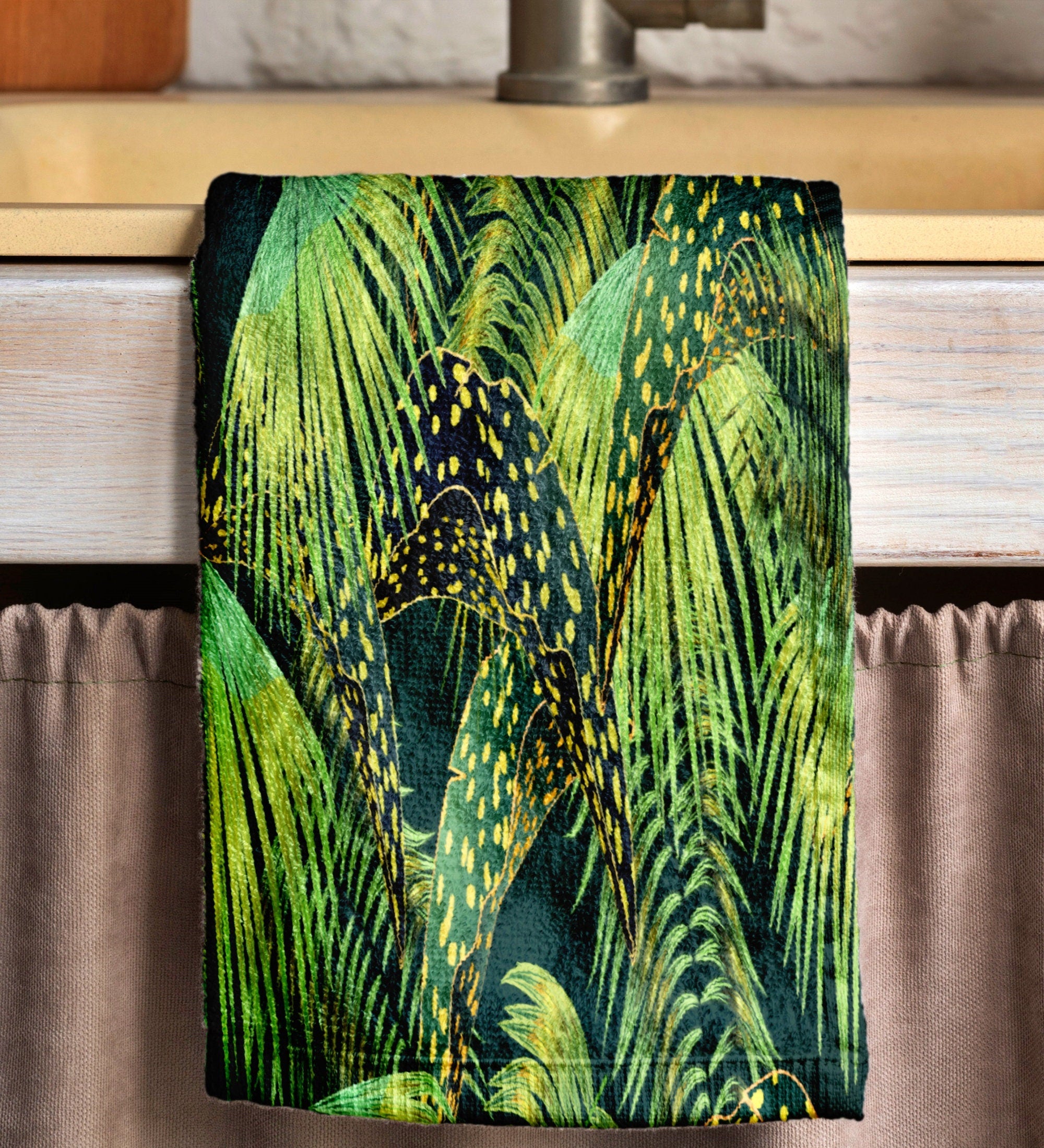 Tropical Botanical Tea Towels, Exotic Jungle Print Kitchen Towels, Dark Green Leaf Dish Towels, Boho Tropical Hand Towels