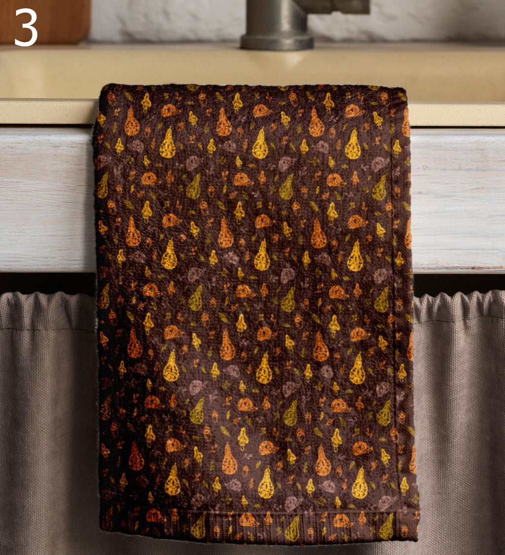 Autumn Leaves Tea Towels, Thanksgiving Dish Towel, Fall Kitchen Towels, Harvest Tea Towels, Fall Hand Towel