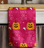 Trick or Treat Hand Towels, Halloween Kitchen Towels, Halloween Retro Tea Towels, Cute Spooky Dish Towels, Halloween Retro Dish Towel