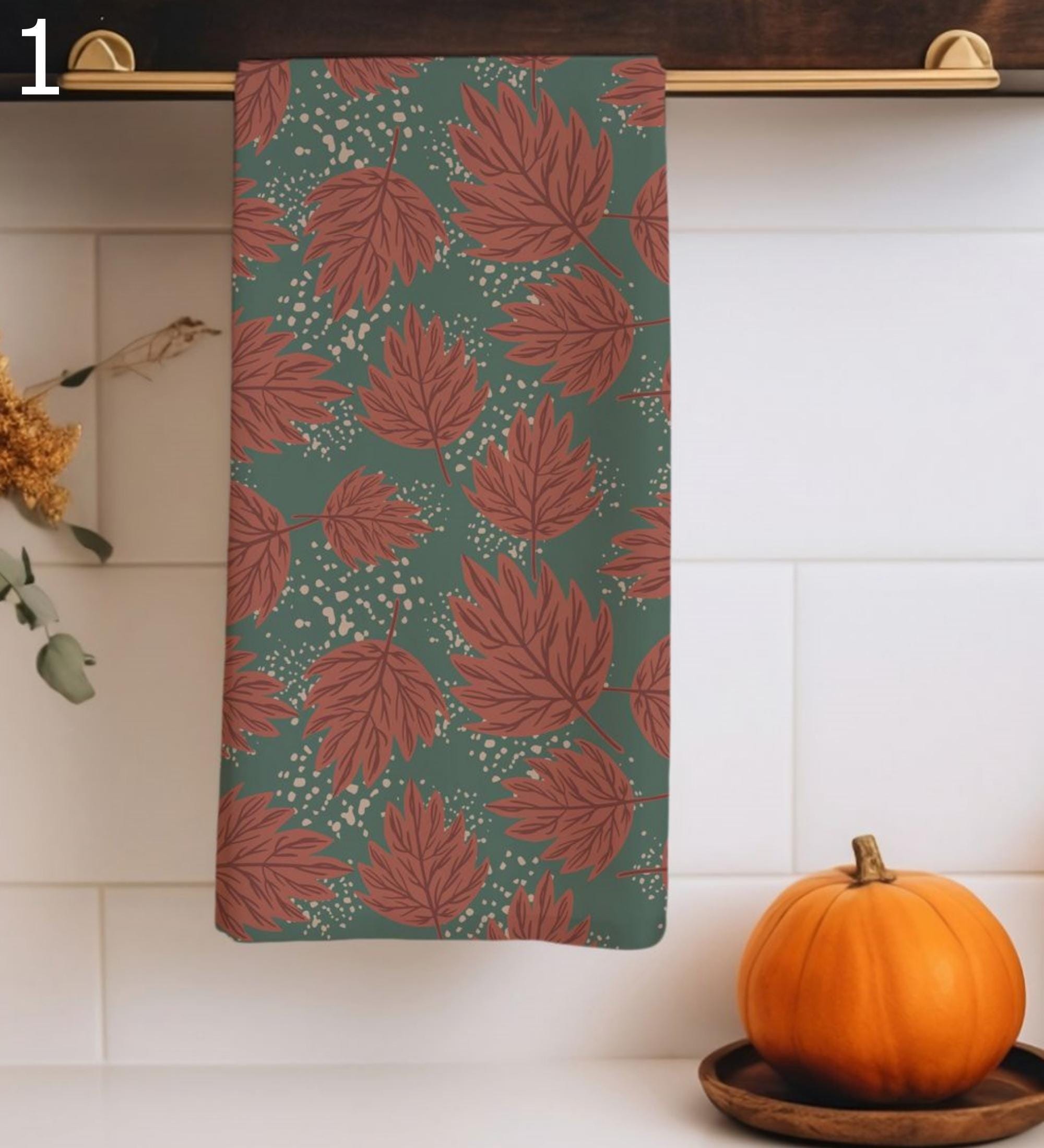 Fall Leaves Tea Towels, Cozy Autumn Leaves Tea Towels, Autumn Kitchen Towels, Thanksgiving Printed Dish Towels, Thanksgiving Tea Towels
