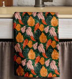Maple Leaf Tea Towels, Fall Leaf Tea Towels, Autumn Kitchen Towels, Thanksgiving Hand Towels, Cozy Fall Kitchen Decor