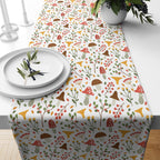 Autumn Leaf Table Runner, Fall Leaves Table Runner, Autumn Table Decor,  Thanksgiving Table Cloth, Thanksgiving Table Runners