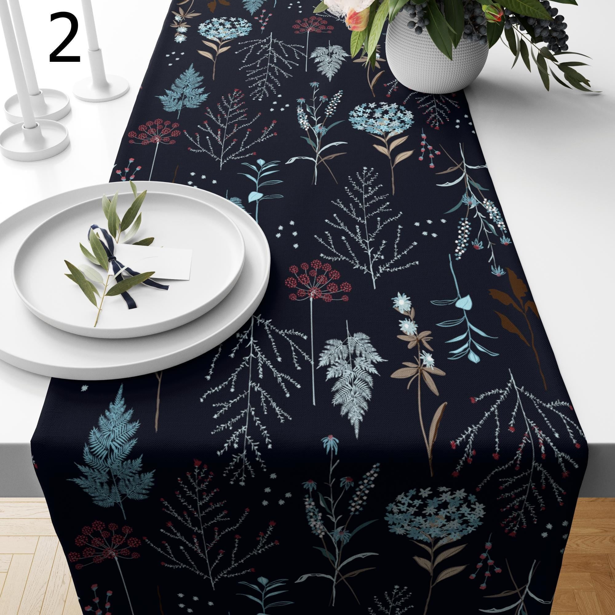 Xmas Winter Table Runner, Christmas Snowflake Table Runner, Xmas Table Runners, Merry Christmas Table Runner, Christmas Table Runner