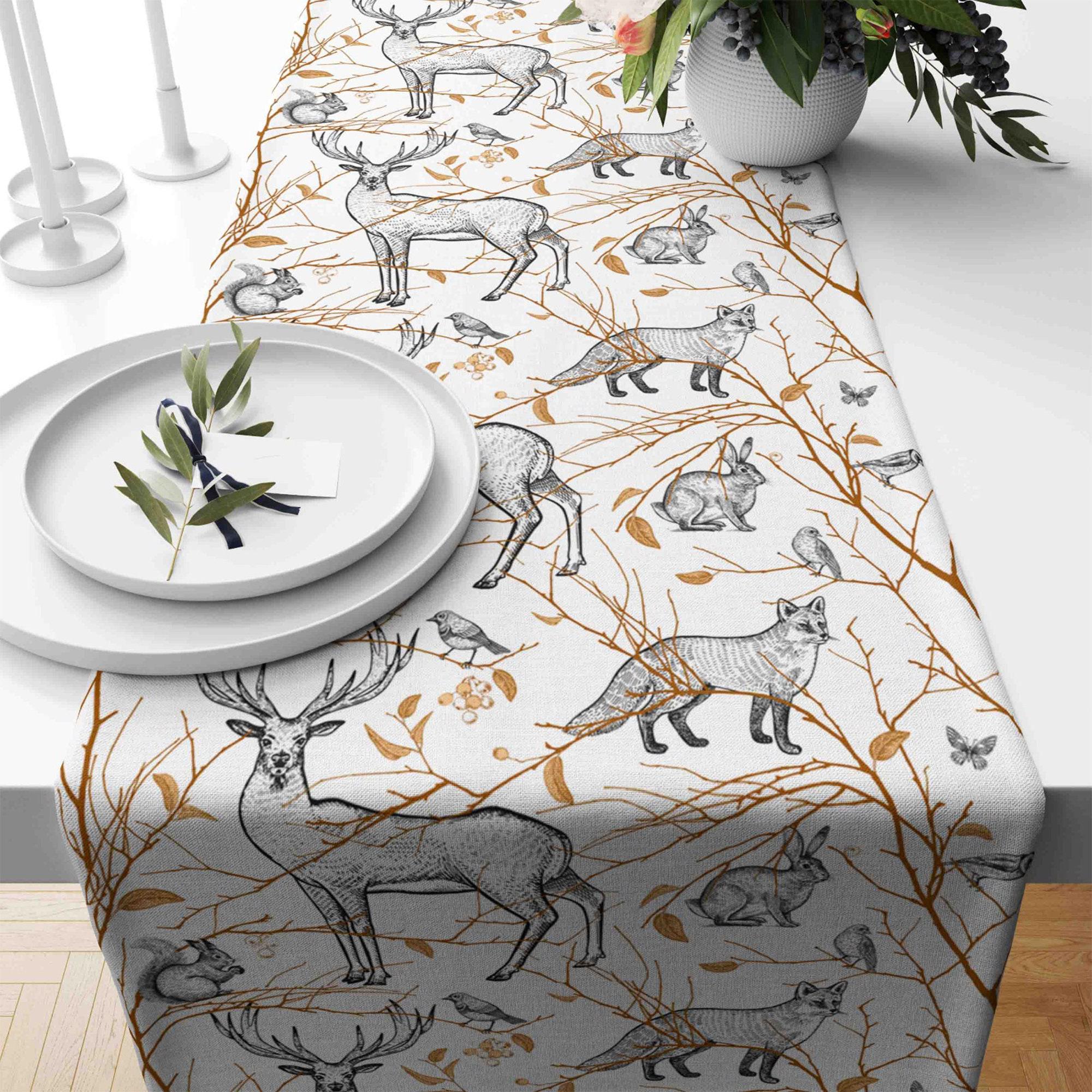 Autumn Cute Animals Table Runner, Thanksgiving Fall Table Decor, Autumn  Mushroom Table Runner, Fall Table Decor, Thanksgiving Home Gift