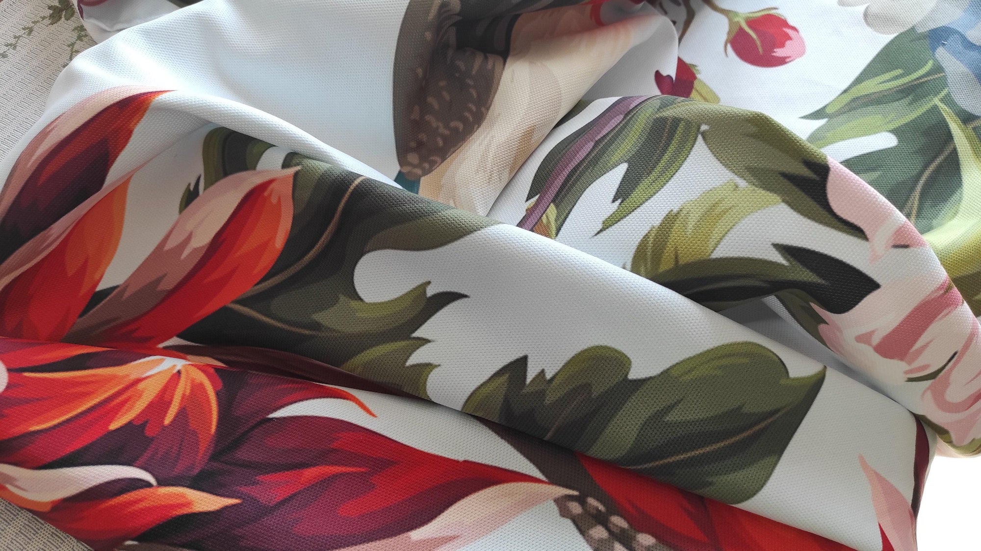 Floral Table Runners, Colorful Flowers Table Runners, Spring Flowers Table Runner, Floral Printed Table Runner, Floral Table Decor Runner