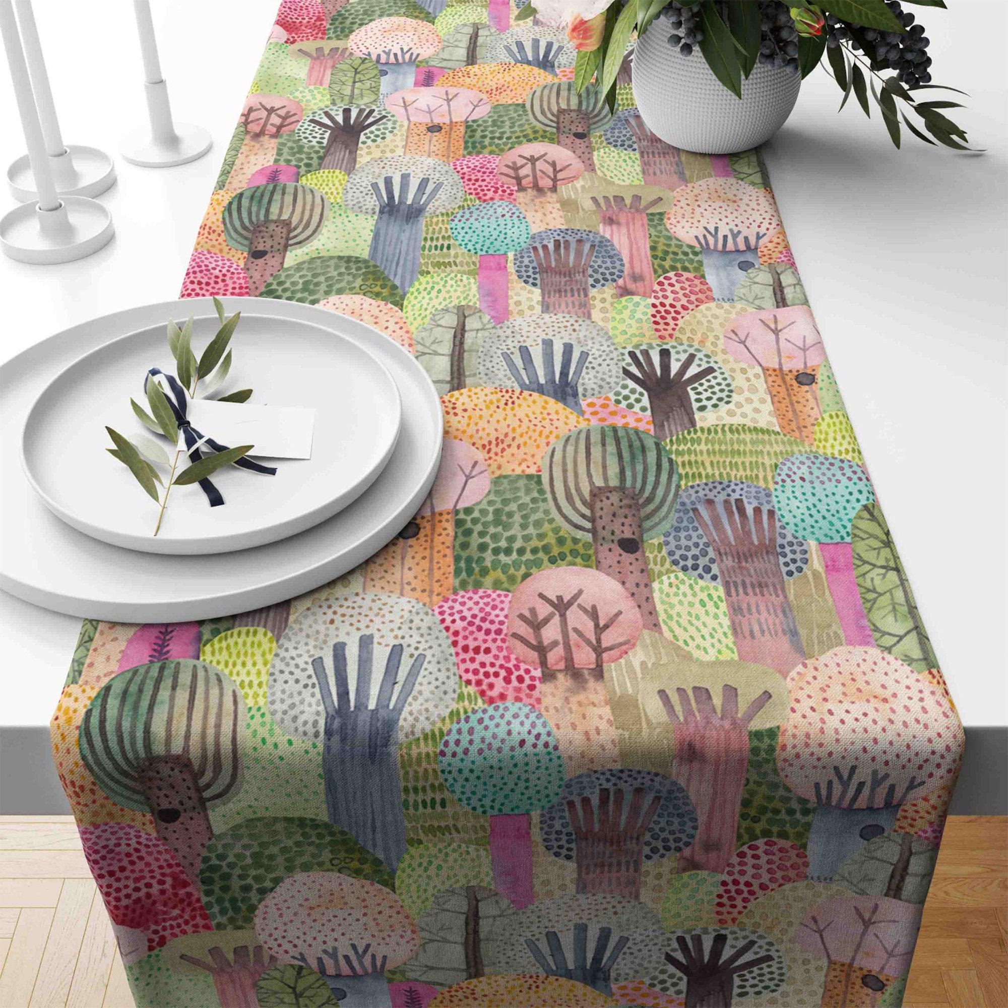 Autumn Cute Animals Table Runner, Thanksgiving Fall Table Decor, Autumn  Mushroom Table Runner, Fall Table Decor, Thanksgiving Home Gift