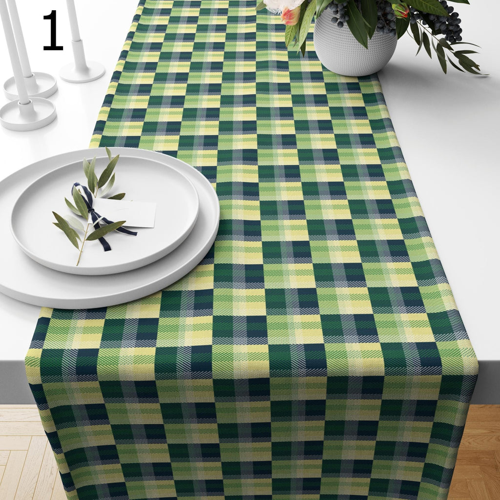 70s Checkered Retro Table Runner Gift, Retro Green Table Runners, Mid Century Green Plaid Table Runner, Retro Geometric Table Runner