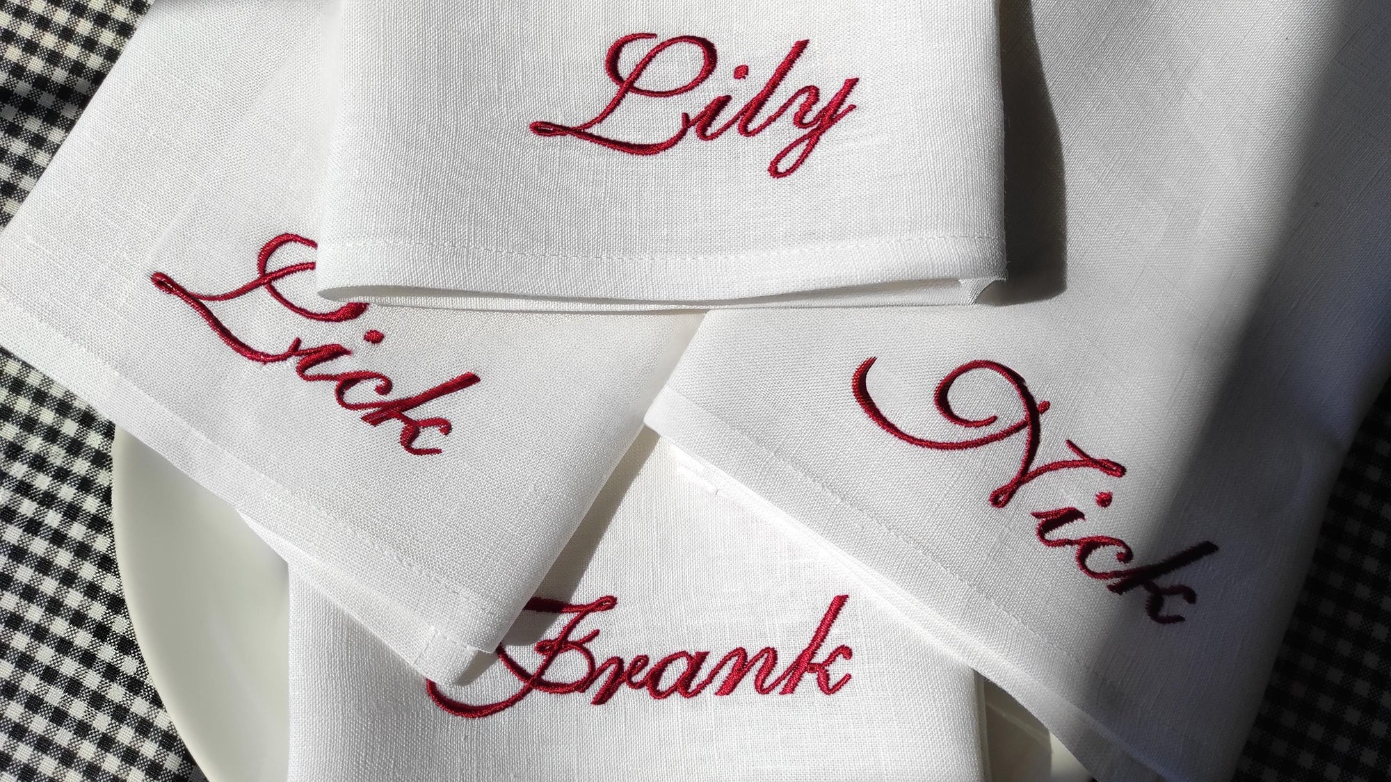 Embroidered Name Linen Dinner Napkins, Embroidered Napkin With Name, Wedding Monogrammed Napkins, Wedding Napkins, Personalized Napkins