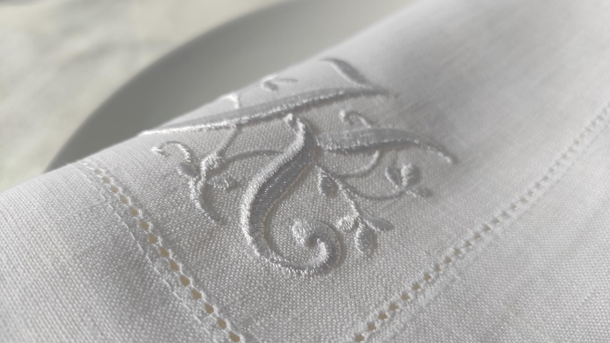 Personalized Linen Napkins, Custom Linen Napkins, Letter Monogrammed Linen Napkins, Wedding Monogrammed Napkins, Wedding Napkins