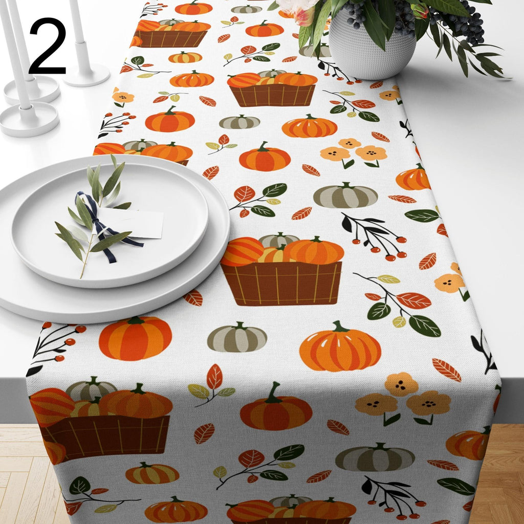 Fall Table Runner, Pumpkin Autumn Leaves Table Decor, Thanksgiving Dining Room Accent Table Runners, Pumpkin Pattern Runners
