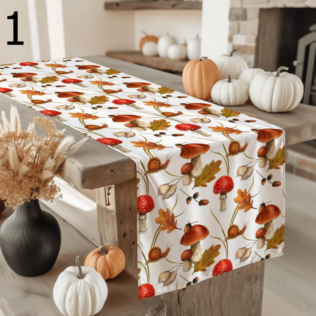 Mushroom Table Runner, Autumn Red Mushroom Table Decor, Mushroom Pattern Runners, Thanksgiving Harvest Runners