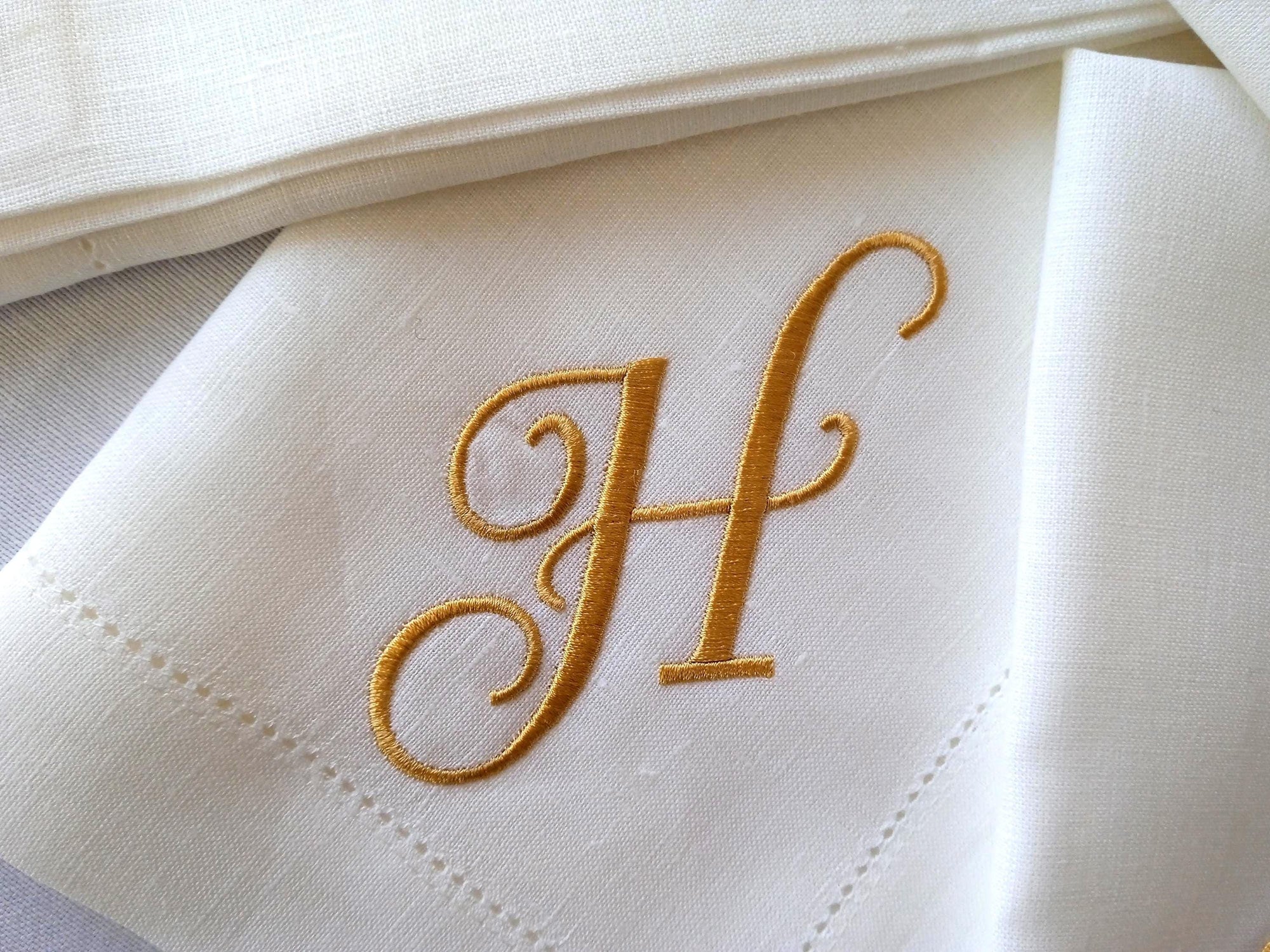 Letter Monogrammed Napkins, Personalized  Linen Napkins, Monogrammed Linen Napkins, Custom Linen Napkins, Monogrammed Napkins