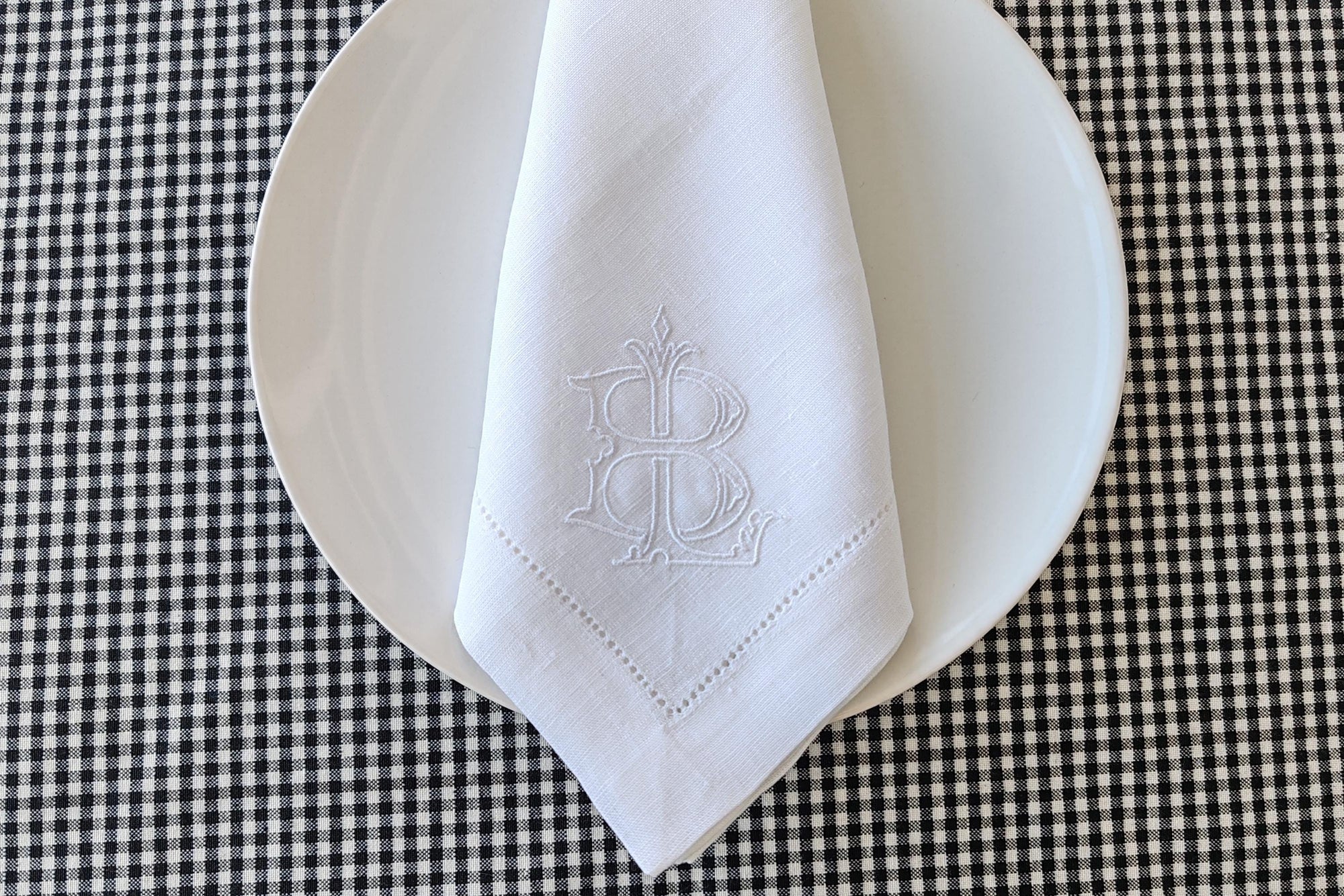 Two Letter Monogrammed Linen Napkins, Interlocking Monogrammed Linen Napkins, Letter Monogrammed Napkins, Personalized Linen Napkins