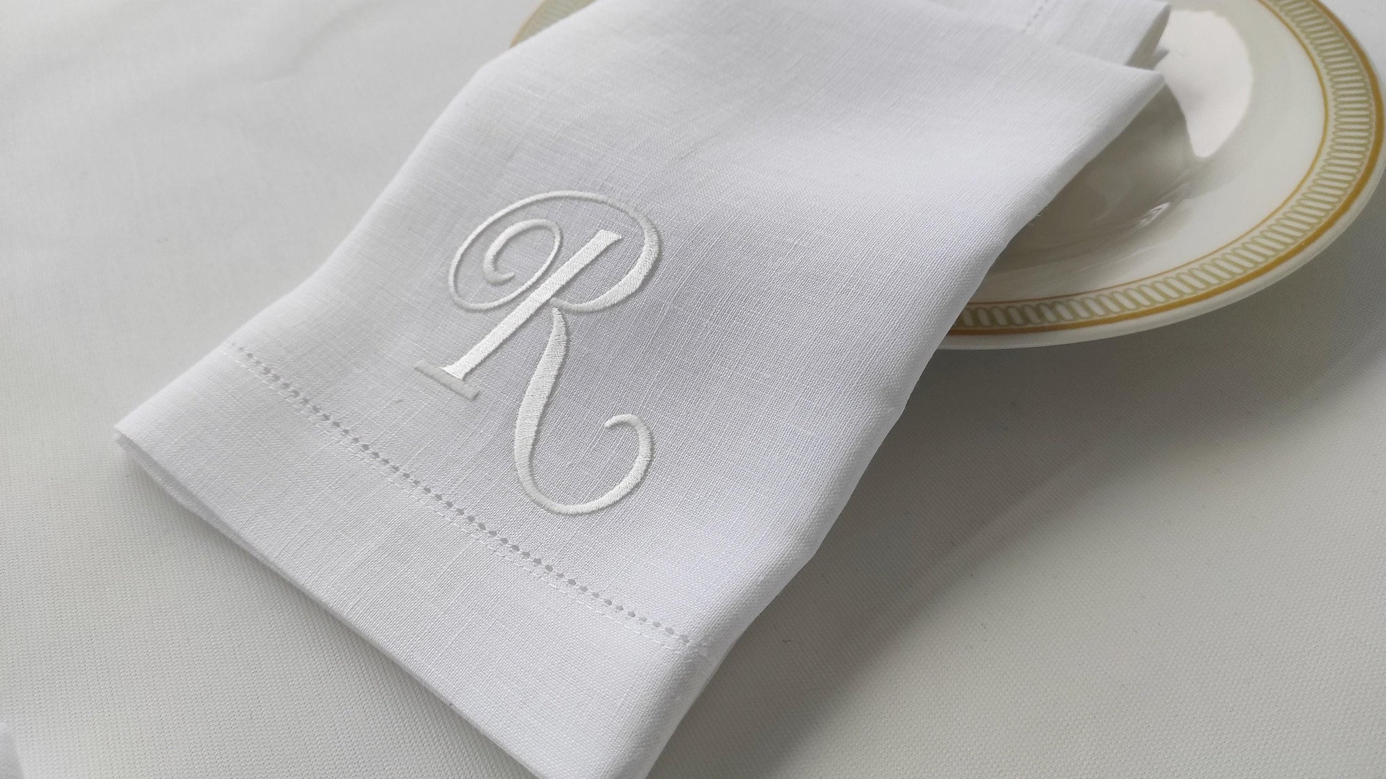 Letter Monogrammed Napkins, Personalized  Linen Napkins, Monogrammed Linen Napkins, Custom Linen Napkins, Monogrammed Napkins