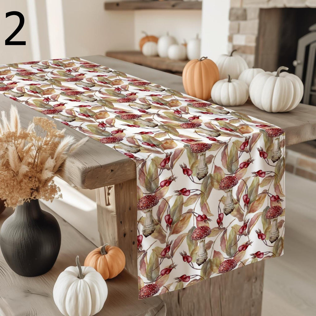 Mushroom Table Runner, Autumn Red Mushroom Table Decor, Mushroom Pattern Runners, Thanksgiving Harvest Runners